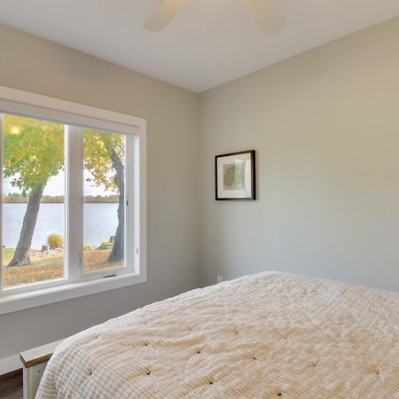 Pearl Lake Retreat With Dock And Stunning Views! Detroit Lakes Zewnętrze zdjęcie