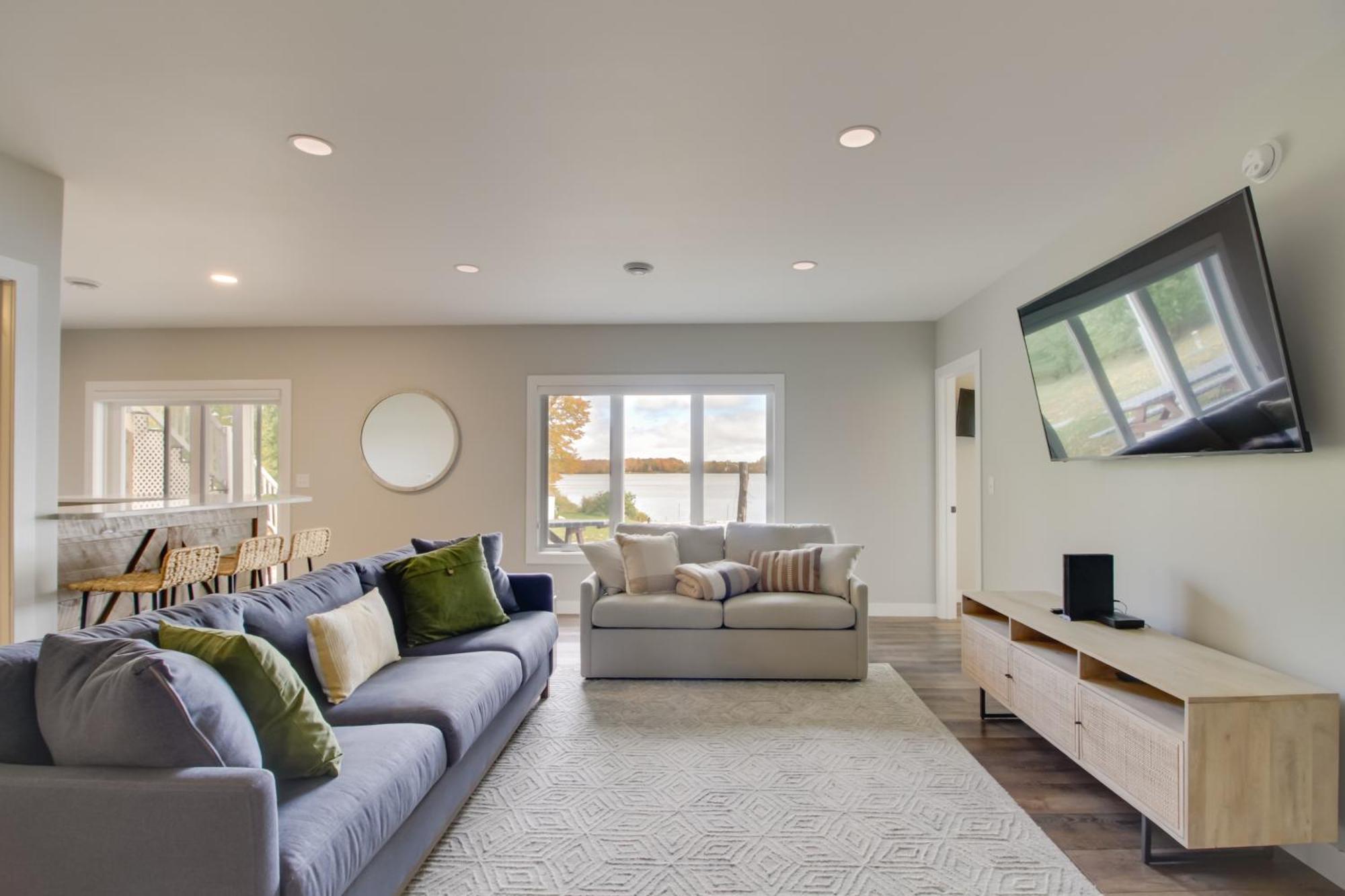 Pearl Lake Retreat With Dock And Stunning Views! Detroit Lakes Zewnętrze zdjęcie